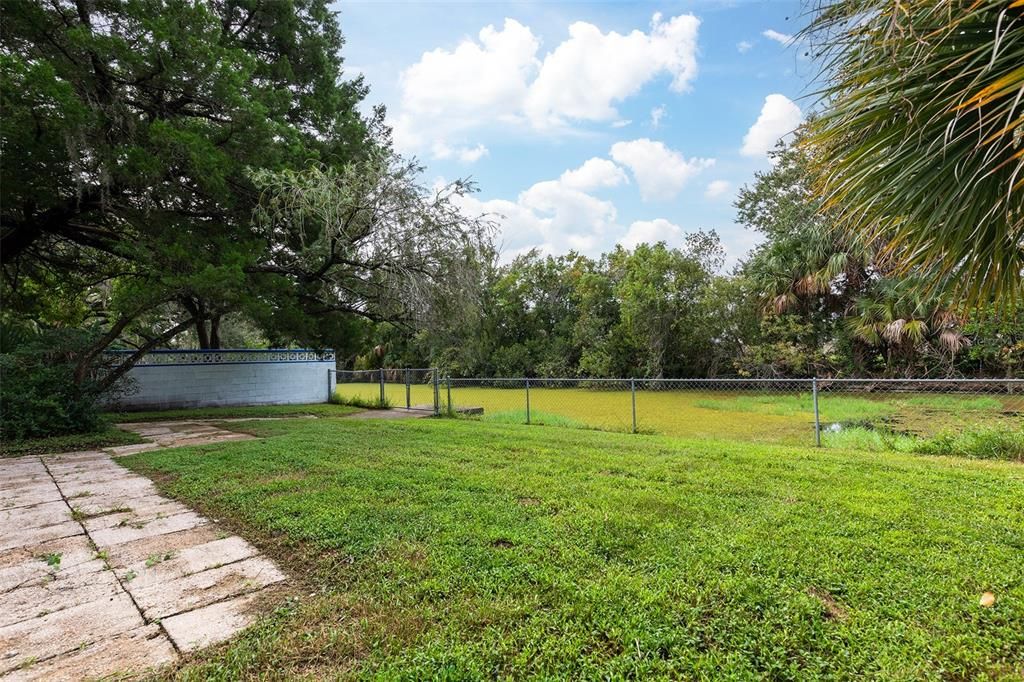 For Sale: $420,000 (3 beds, 2 baths, 1838 Square Feet)