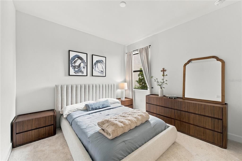 For Sale: $1,399,000 (5 beds, 5 baths, 4289 Square Feet)
