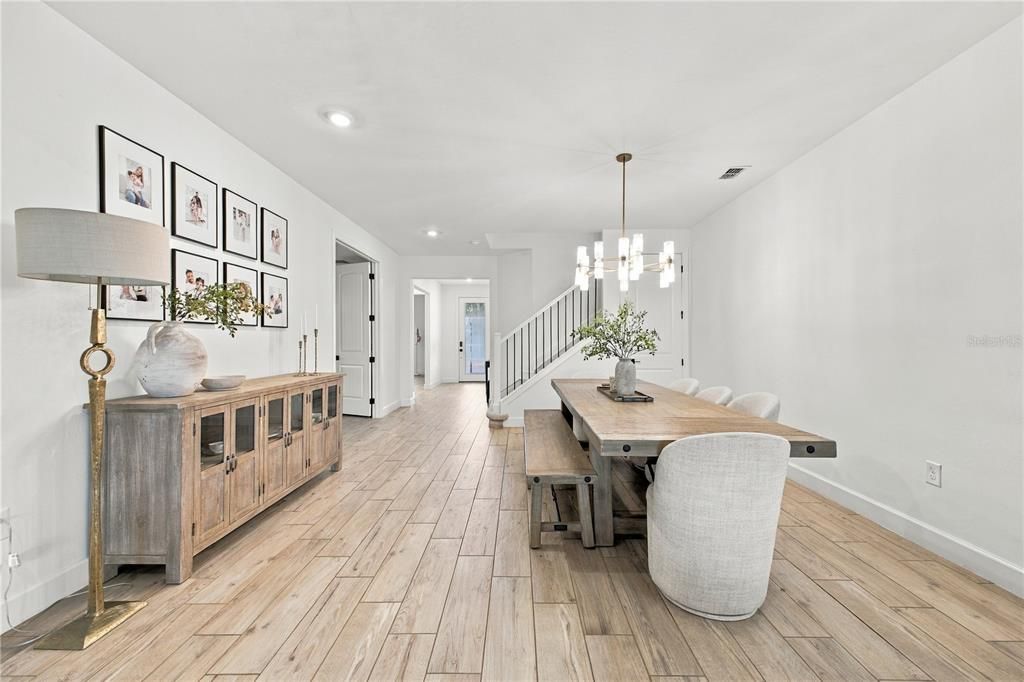 For Sale: $1,399,000 (5 beds, 5 baths, 4289 Square Feet)