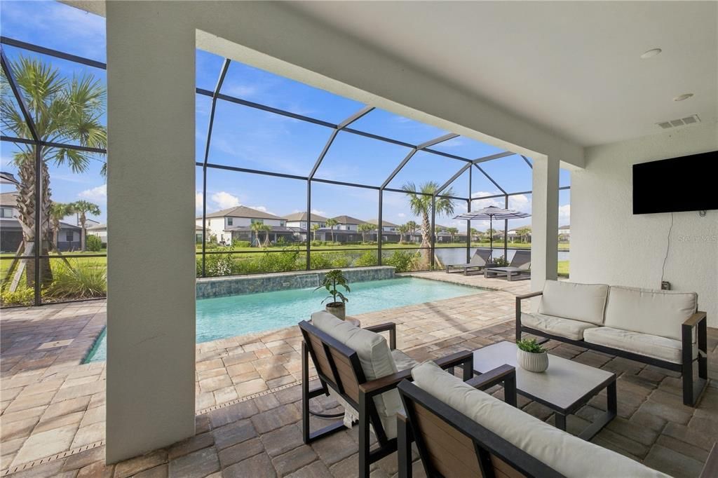 For Sale: $1,399,000 (5 beds, 5 baths, 4289 Square Feet)
