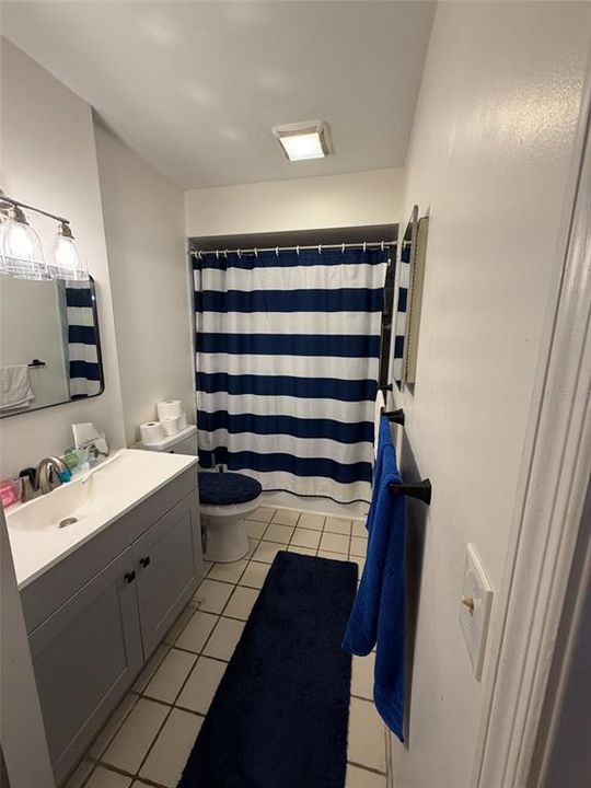For Sale: $124,500 (1 beds, 1 baths, 646 Square Feet)