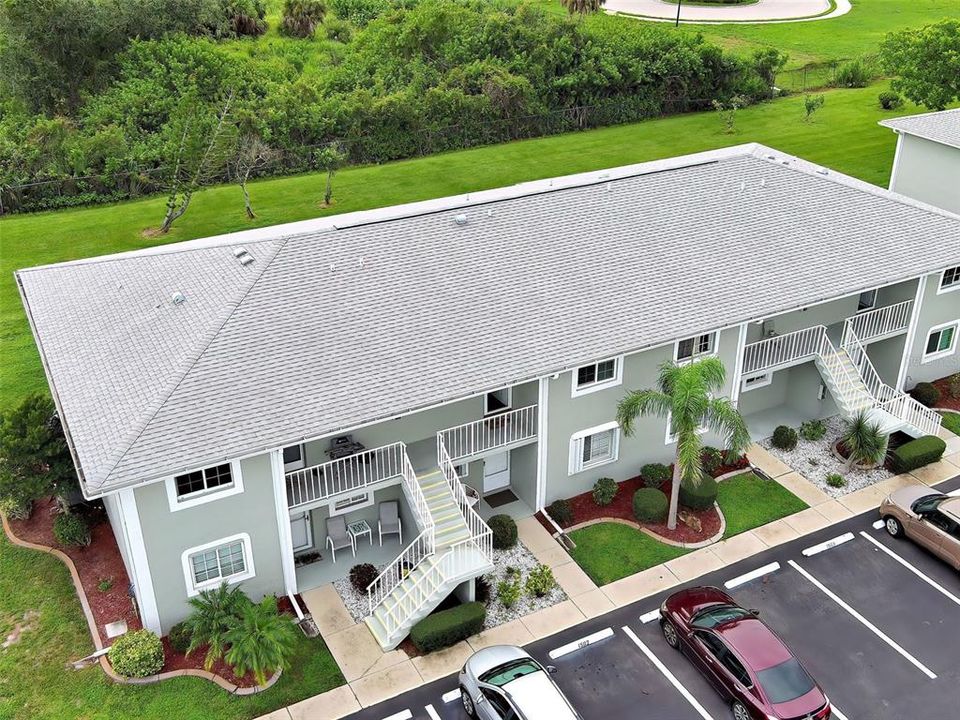 For Sale: $147,500 (2 beds, 2 baths, 897 Square Feet)
