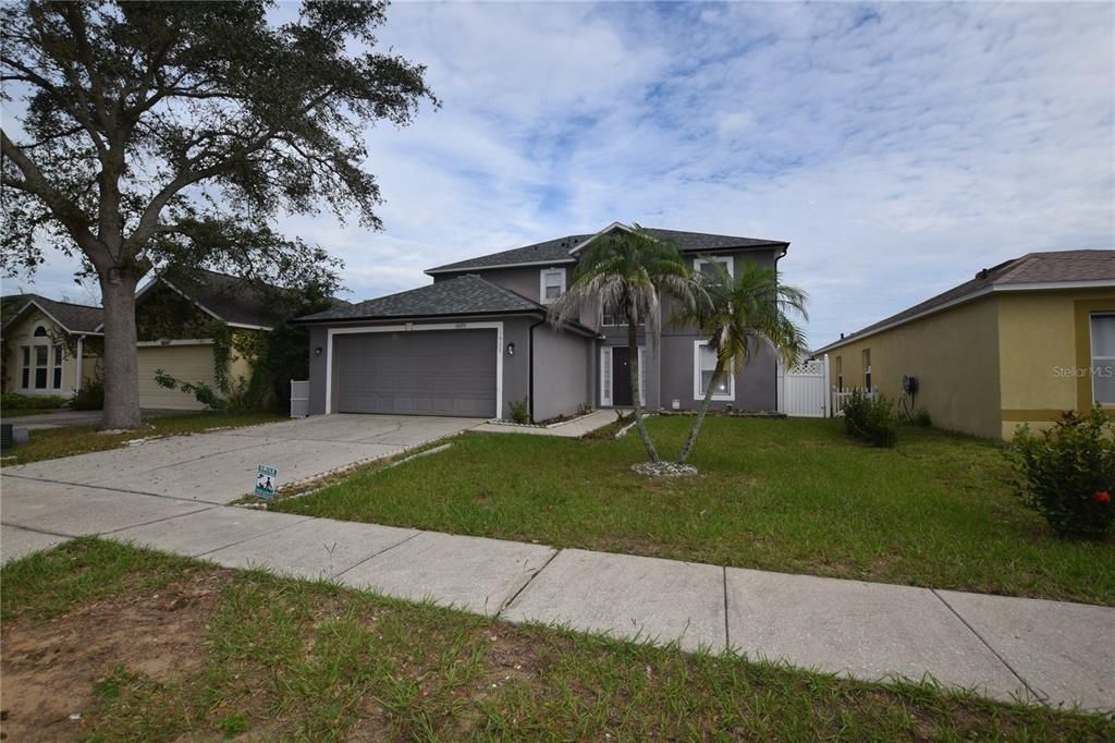 For Rent: $2,600 (4 beds, 2 baths, 2128 Square Feet)