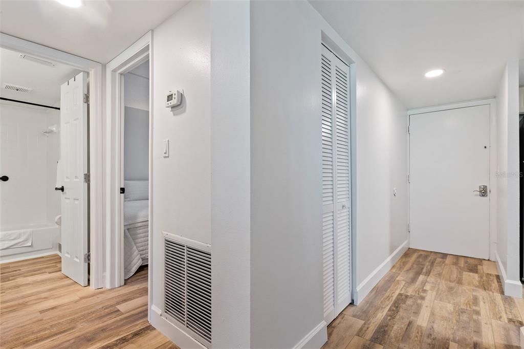 En Venta: $560,000 (2 camas, 2 baños, 1008 Pies cuadrados)