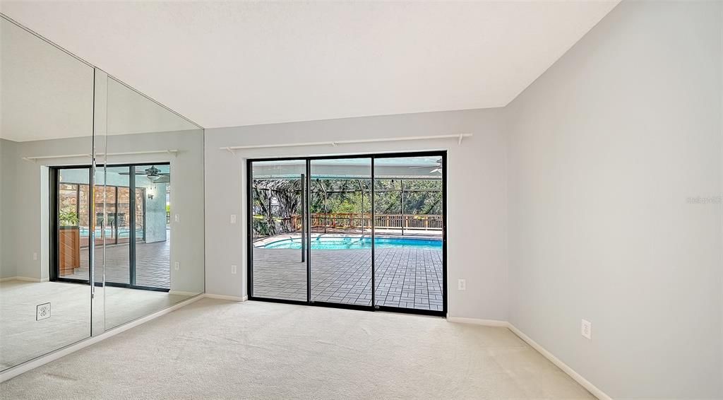 For Sale: $689,000 (3 beds, 2 baths, 2528 Square Feet)