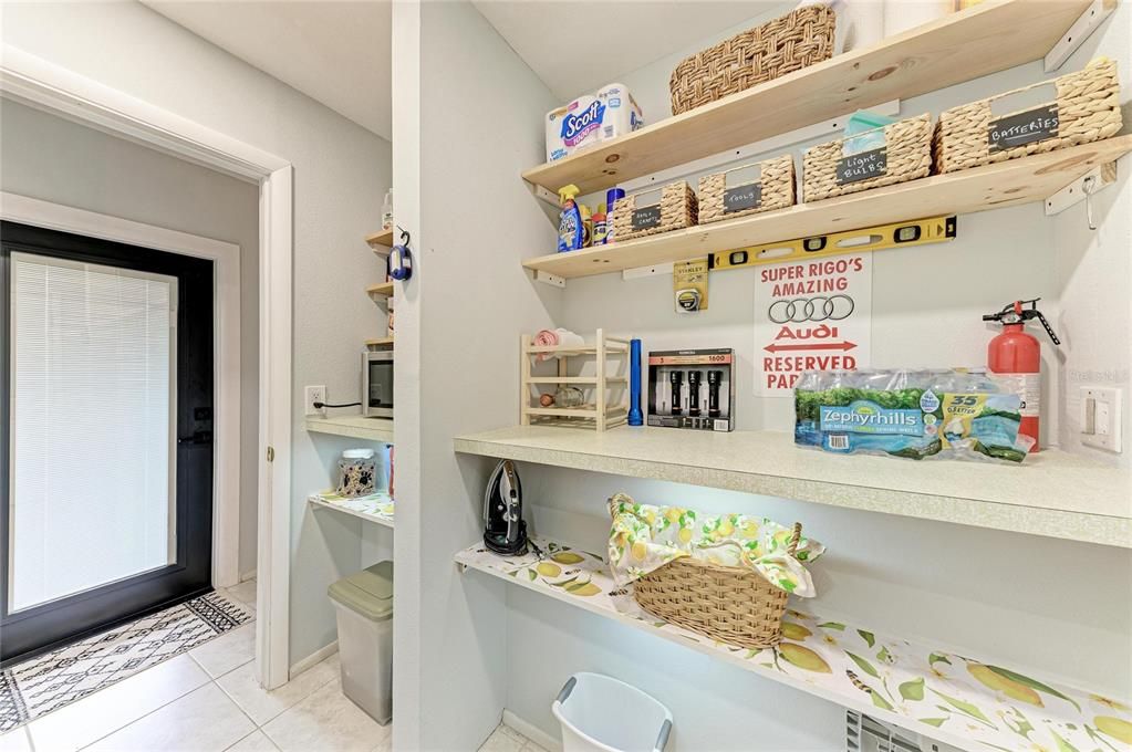 For Sale: $273,900 (2 beds, 2 baths, 1482 Square Feet)