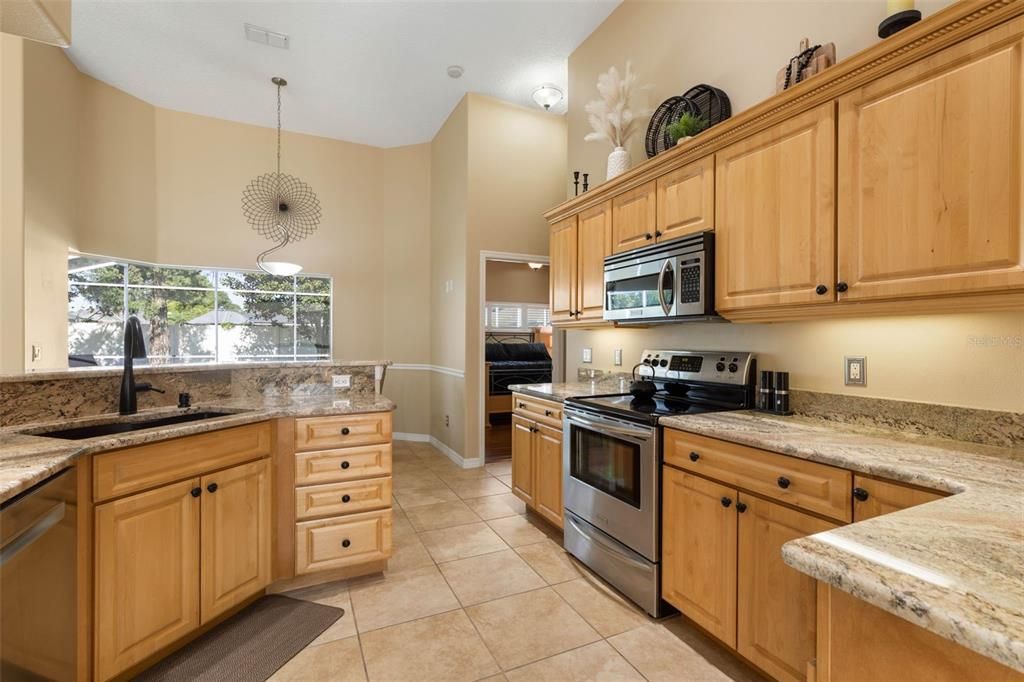 For Sale: $519,000 (4 beds, 3 baths, 2176 Square Feet)