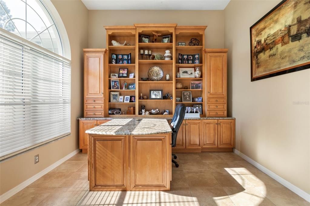 For Sale: $519,000 (4 beds, 3 baths, 2176 Square Feet)