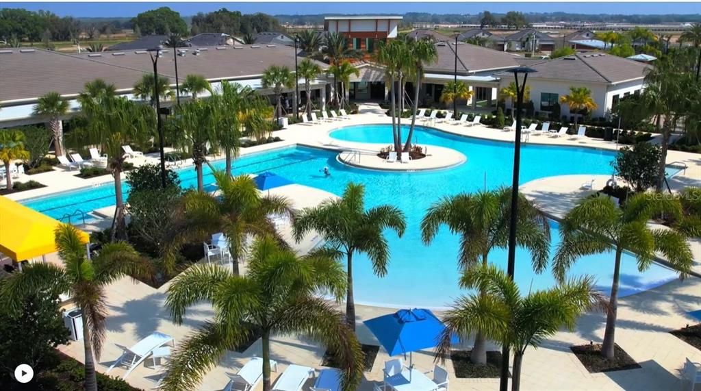 En Venta: $439,900 (2 camas, 2 baños, 1958 Pies cuadrados)