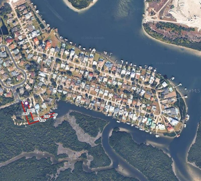 На продажу: $695,000 (0.86 acres)