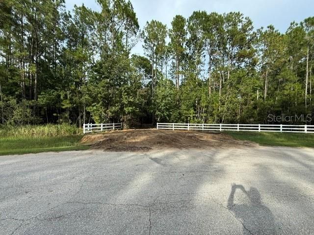 En Venta: $339,900 (8.63 acres)