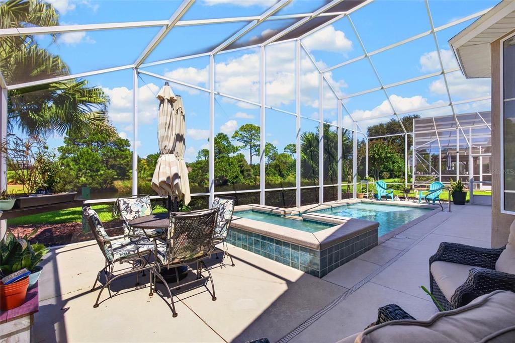 En Venta: $639,900 (3 camas, 2 baños, 2202 Pies cuadrados)