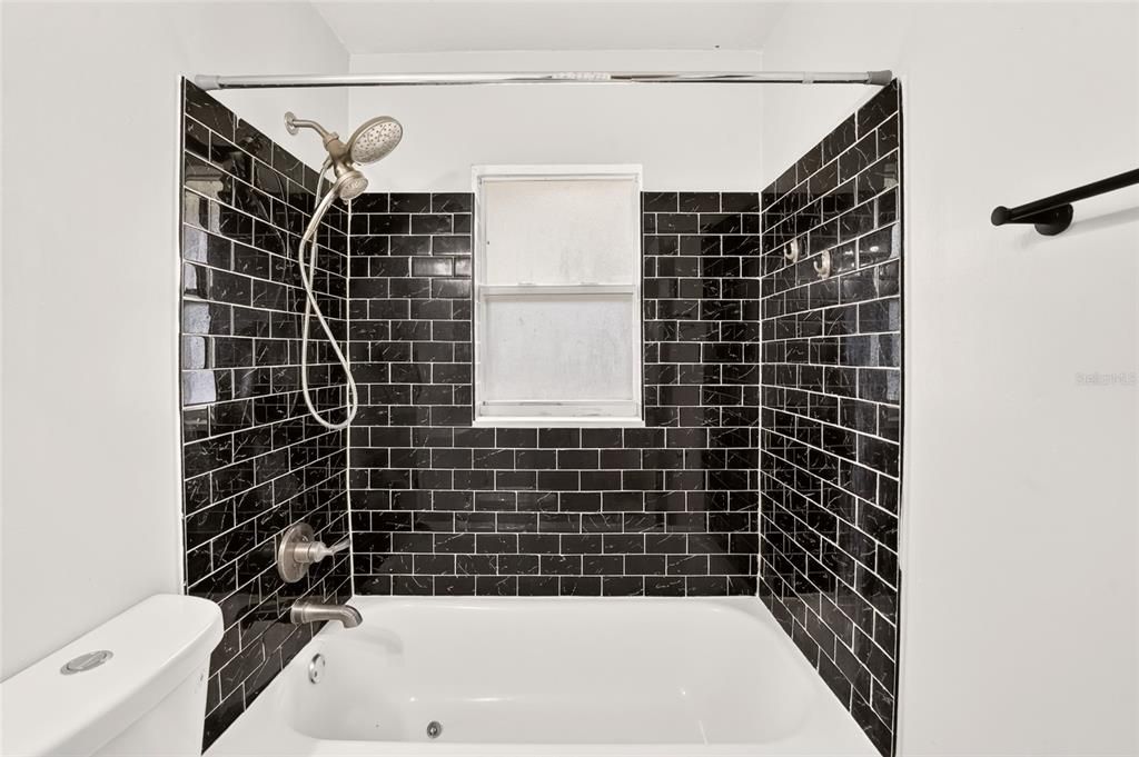 En Venta: $190,000 (3 camas, 1 baños, 1066 Pies cuadrados)