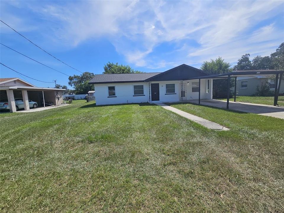 For Rent: $1,950 (3 beds, 1 baths, 1152 Square Feet)