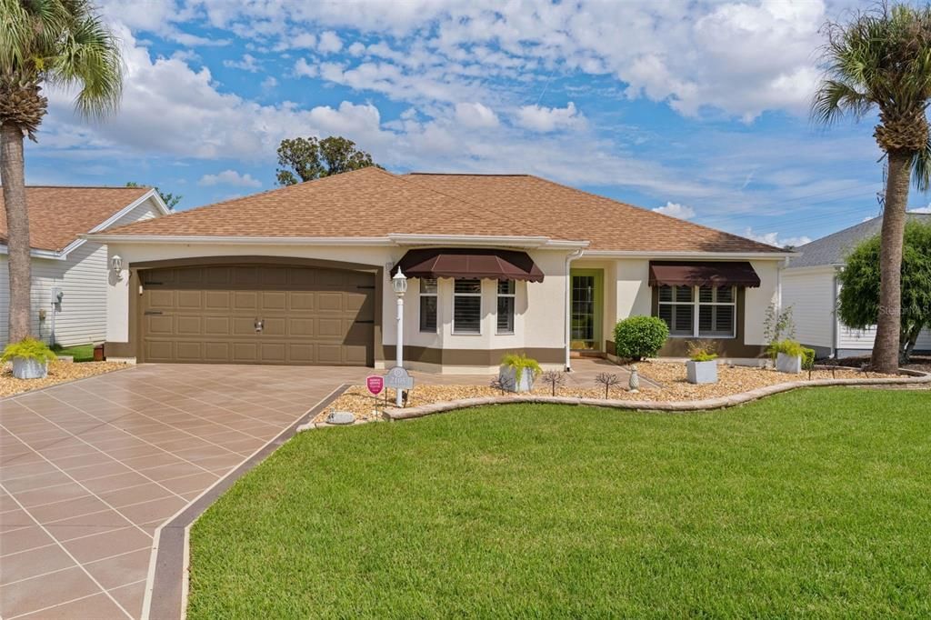 На продажу: $365,900 (3 спален, 2 ванн, 1452 Квадратных фут)