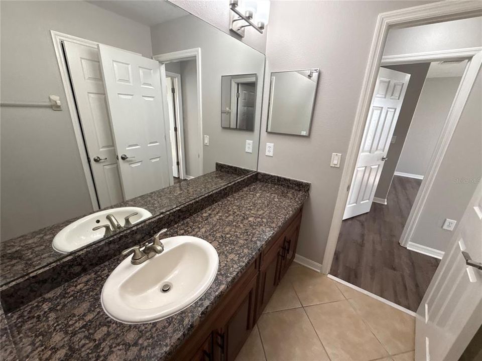 For Sale: $329,000 (4 beds, 2 baths, 2956 Square Feet)