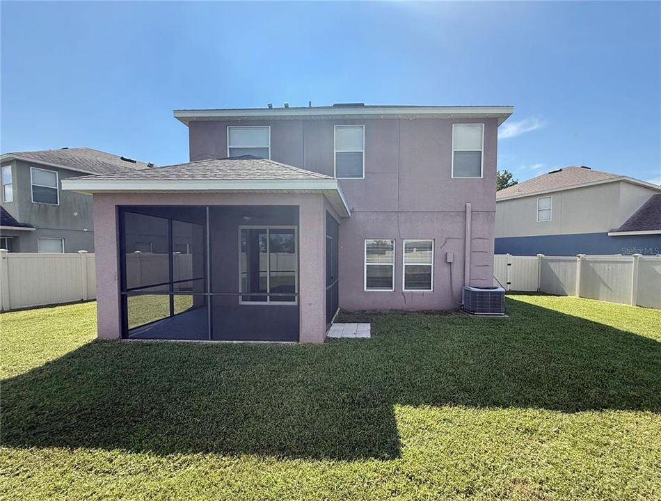 For Sale: $329,000 (4 beds, 2 baths, 2956 Square Feet)