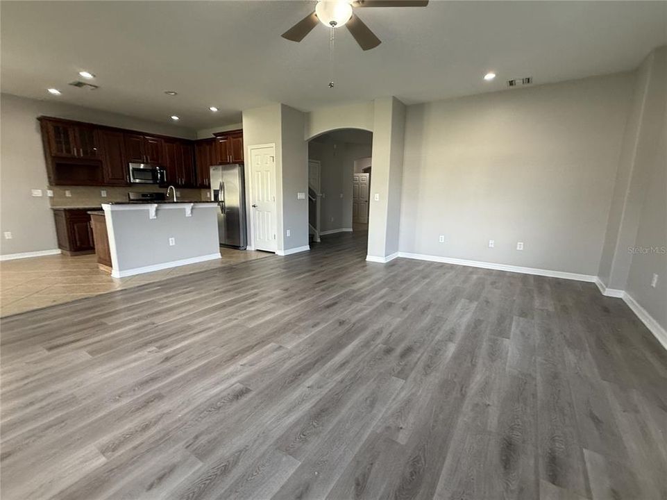 For Sale: $329,000 (4 beds, 2 baths, 2956 Square Feet)