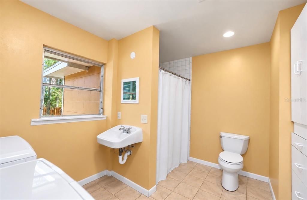 En Venta: $535,000 (2 camas, 3 baños, 1256 Pies cuadrados)