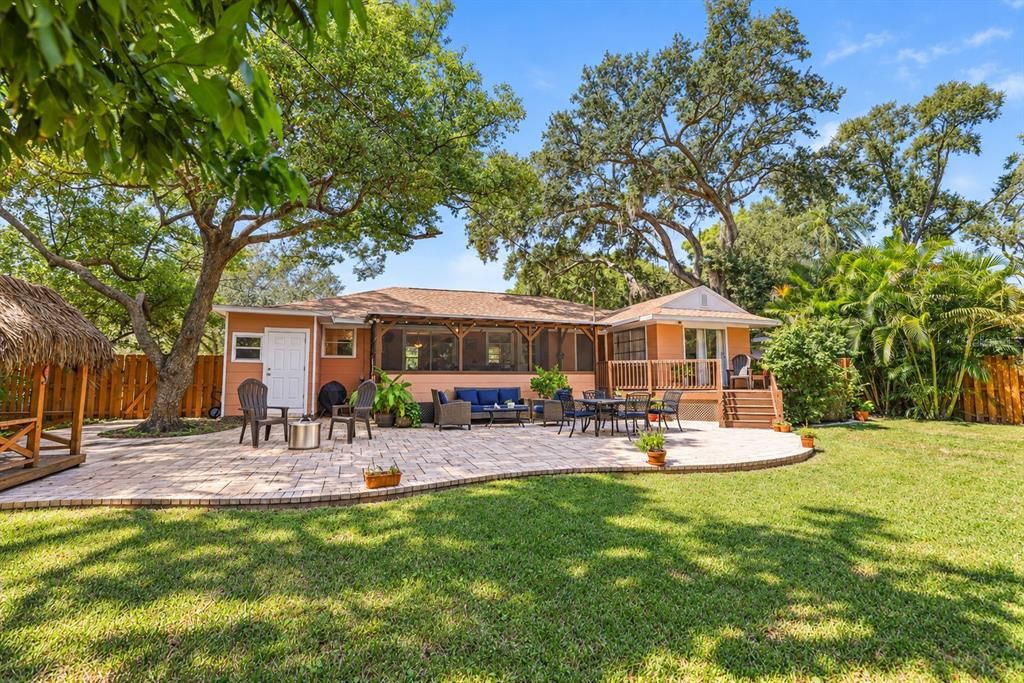 En Venta: $535,000 (2 camas, 3 baños, 1256 Pies cuadrados)