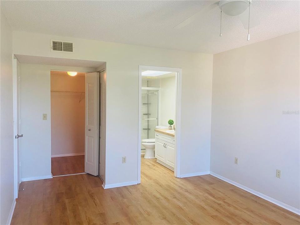 For Rent: $1,450 (2 beds, 2 baths, 1001 Square Feet)