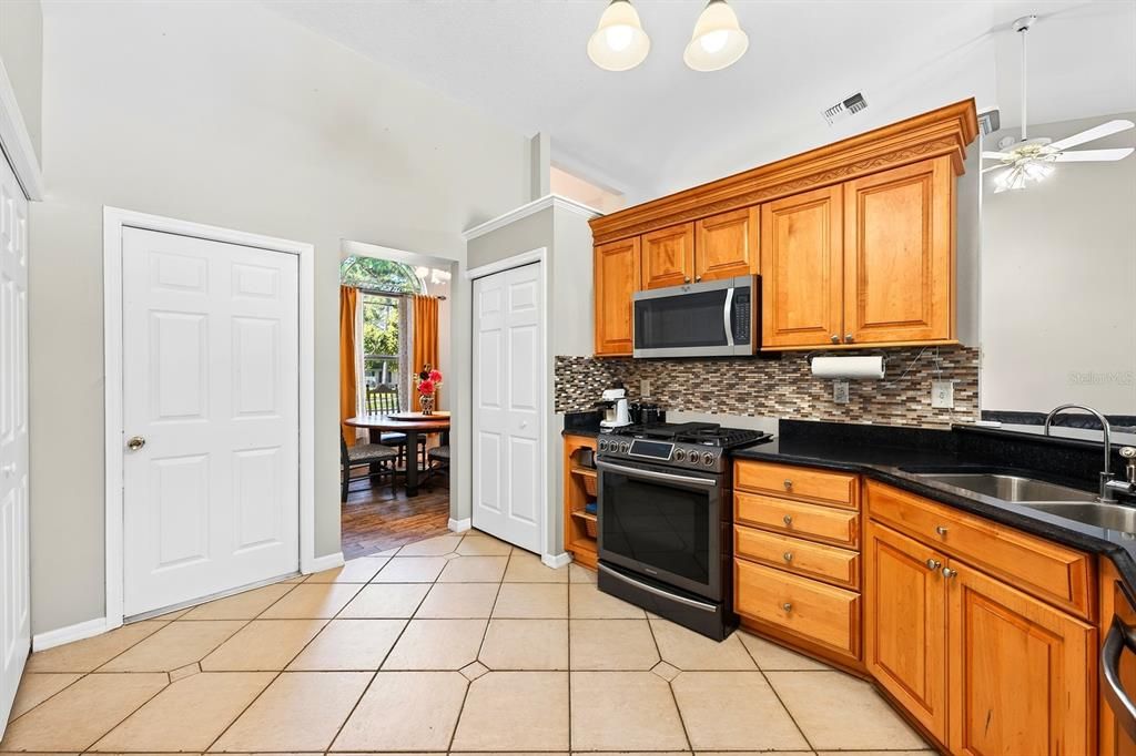 For Sale: $415,000 (5 beds, 2 baths, 2130 Square Feet)