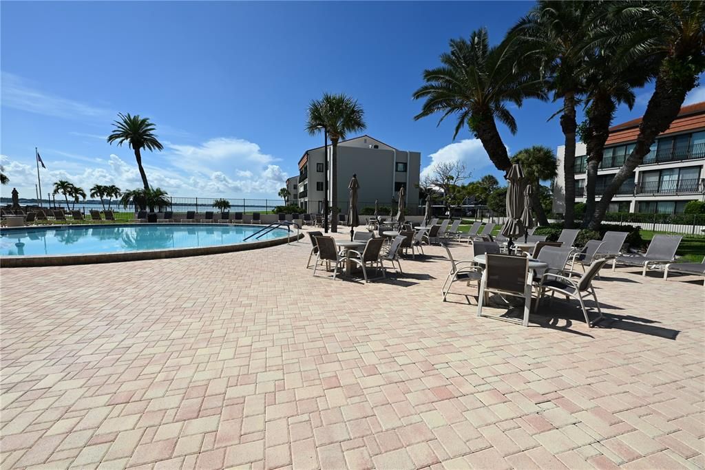 For Sale: $639,000 (2 beds, 2 baths, 1260 Square Feet)