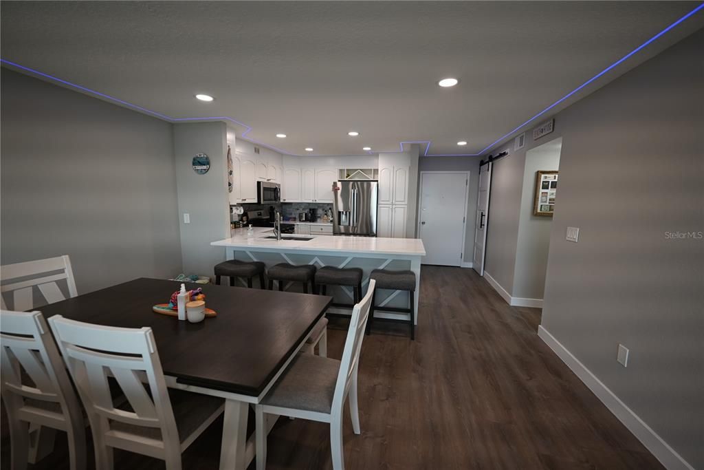 For Sale: $639,000 (2 beds, 2 baths, 1260 Square Feet)