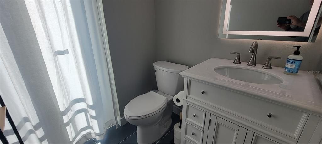 For Sale: $639,000 (2 beds, 2 baths, 1260 Square Feet)