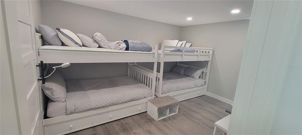 For Sale: $639,000 (2 beds, 2 baths, 1260 Square Feet)