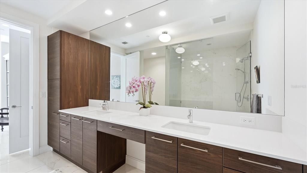 For Rent: $9,000 (2 beds, 2 baths, 1431 Square Feet)