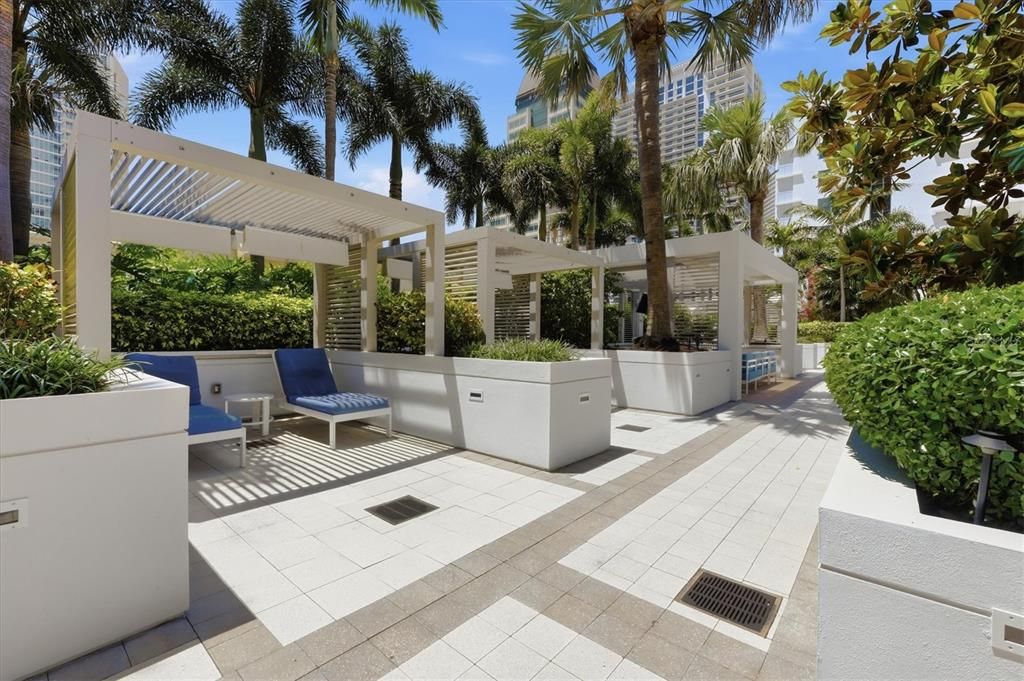 For Rent: $9,000 (2 beds, 2 baths, 1431 Square Feet)