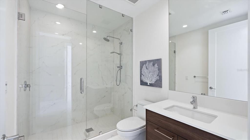 For Rent: $9,000 (2 beds, 2 baths, 1431 Square Feet)