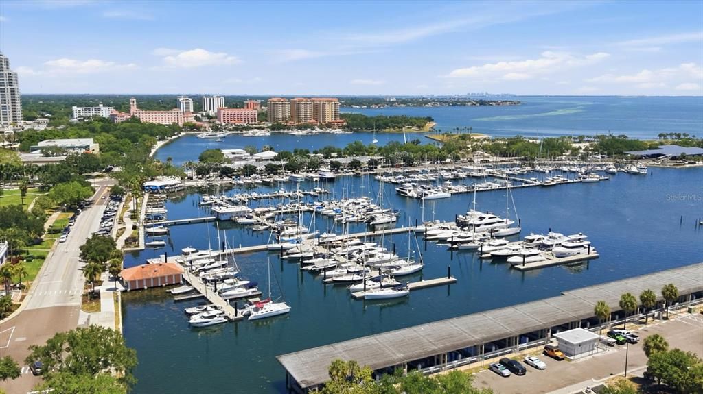 For Rent: $9,000 (2 beds, 2 baths, 1431 Square Feet)
