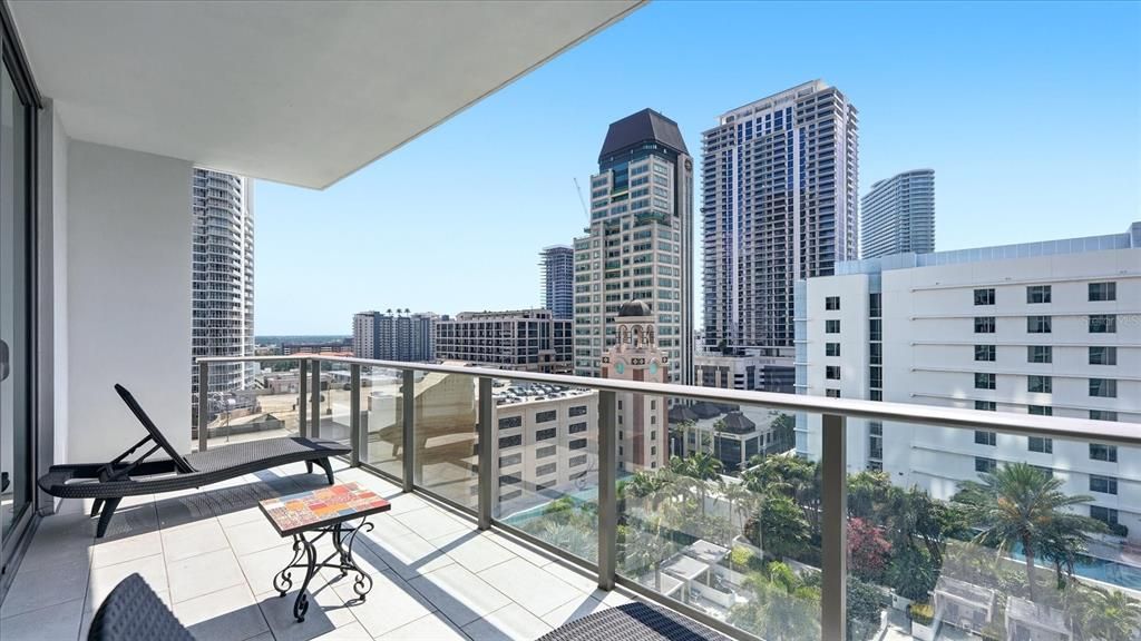 For Rent: $9,000 (2 beds, 2 baths, 1431 Square Feet)