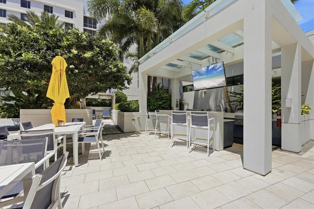 For Rent: $9,000 (2 beds, 2 baths, 1431 Square Feet)