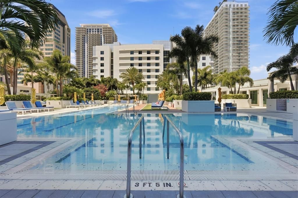 For Rent: $9,000 (2 beds, 2 baths, 1431 Square Feet)