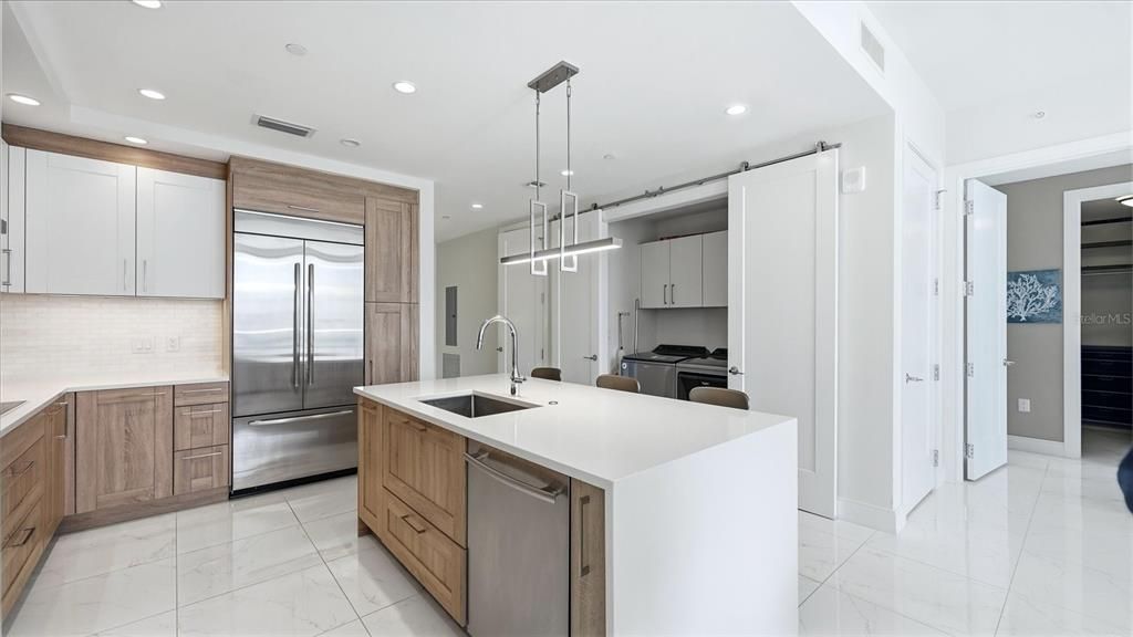 For Rent: $9,000 (2 beds, 2 baths, 1431 Square Feet)