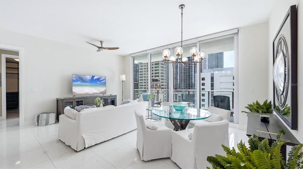 For Rent: $9,000 (2 beds, 2 baths, 1431 Square Feet)