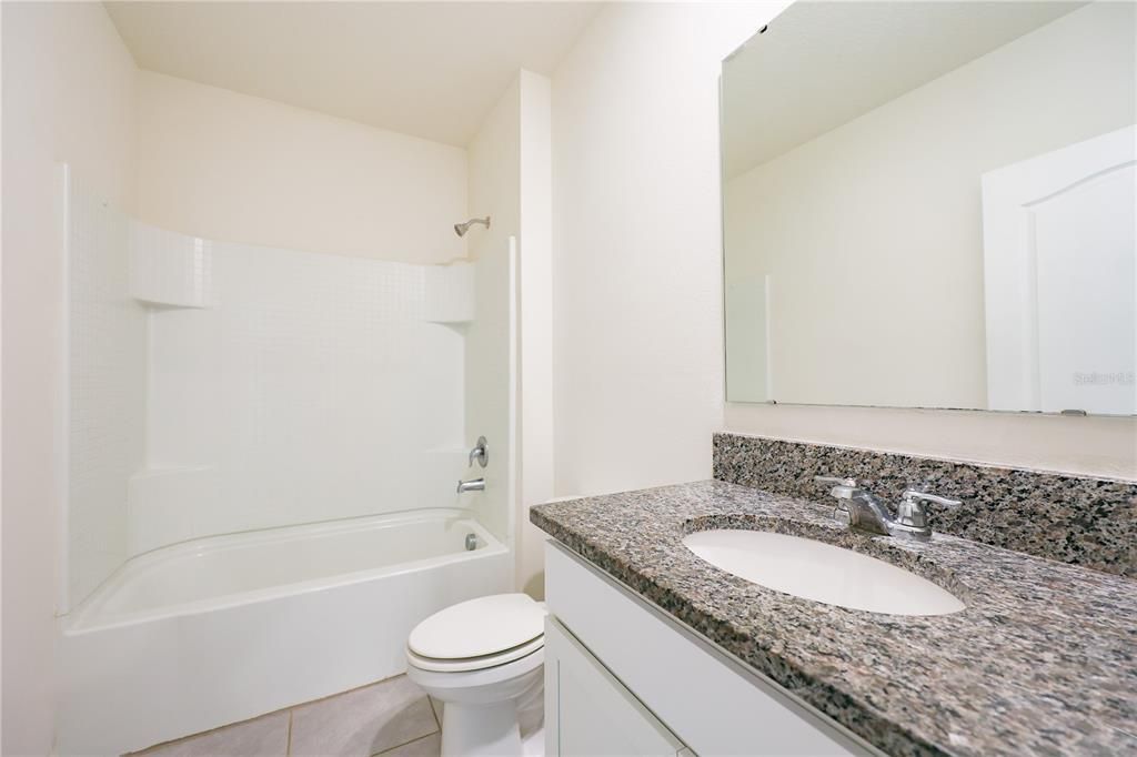 For Rent: $2,200 (4 beds, 2 baths, 1846 Square Feet)