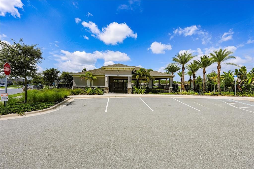 For Rent: $2,200 (4 beds, 2 baths, 1846 Square Feet)