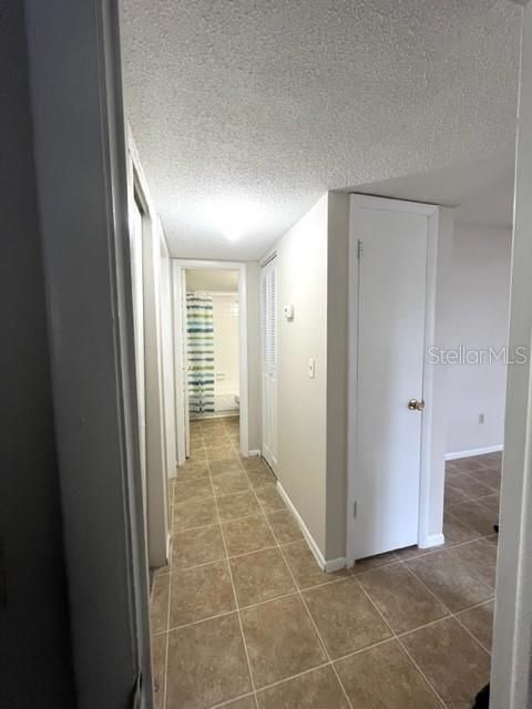 В аренду: $1,395 (2 спален, 1 ванн, 896 Квадратных фут)