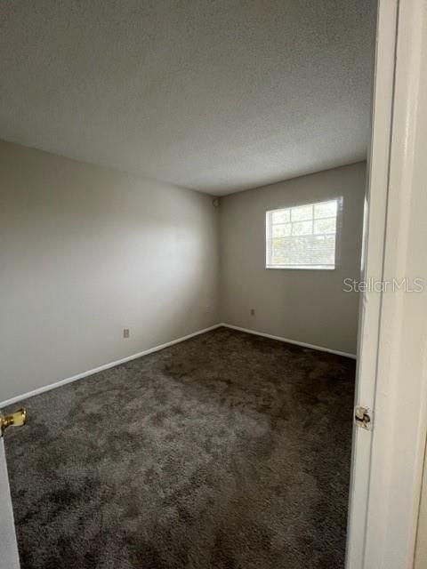 В аренду: $1,395 (2 спален, 1 ванн, 896 Квадратных фут)