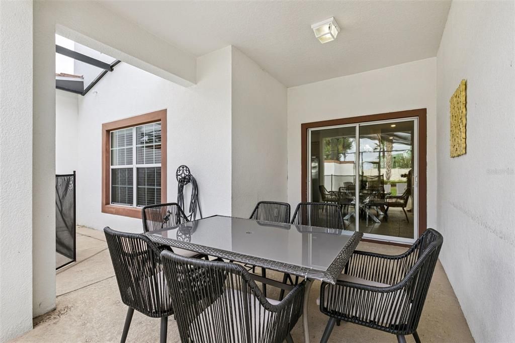 For Sale: $434,900 (4 beds, 3 baths, 1914 Square Feet)