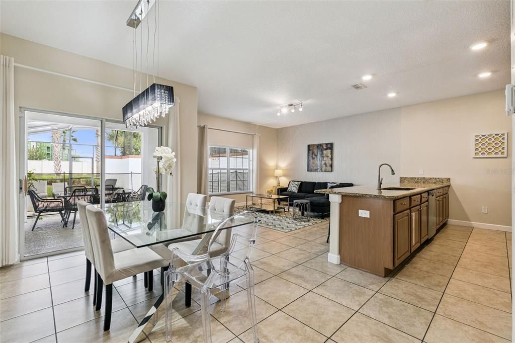 For Sale: $434,900 (4 beds, 3 baths, 1914 Square Feet)