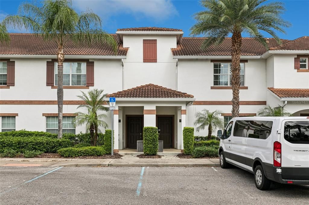 For Sale: $434,900 (4 beds, 3 baths, 1914 Square Feet)
