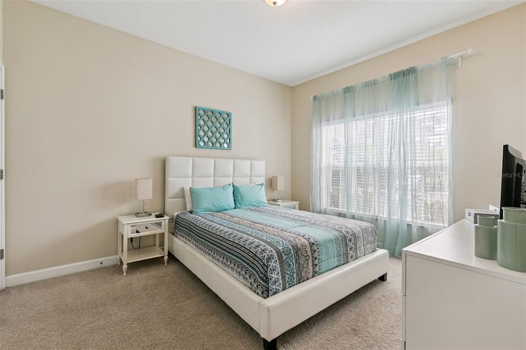 For Sale: $434,900 (4 beds, 3 baths, 1914 Square Feet)