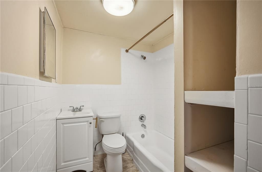 В аренду: $2,195 (3 спален, 2 ванн, 1610 Квадратных фут)