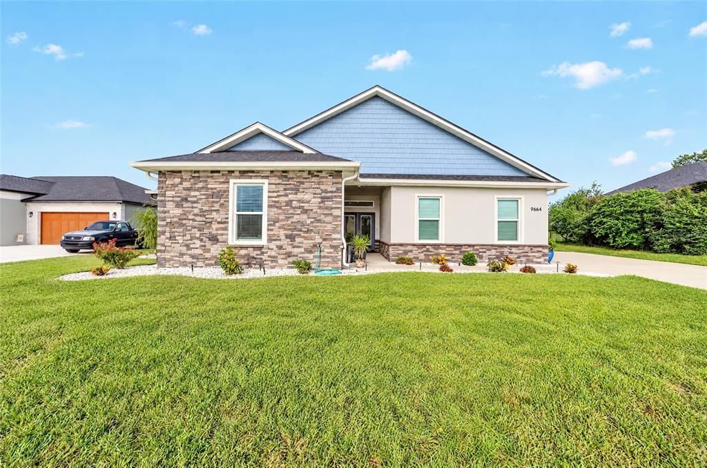 For Sale: $659,900 (4 beds, 3 baths, 2779 Square Feet)