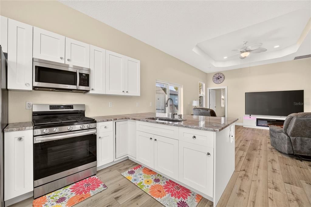 For Sale: $659,900 (4 beds, 3 baths, 2779 Square Feet)